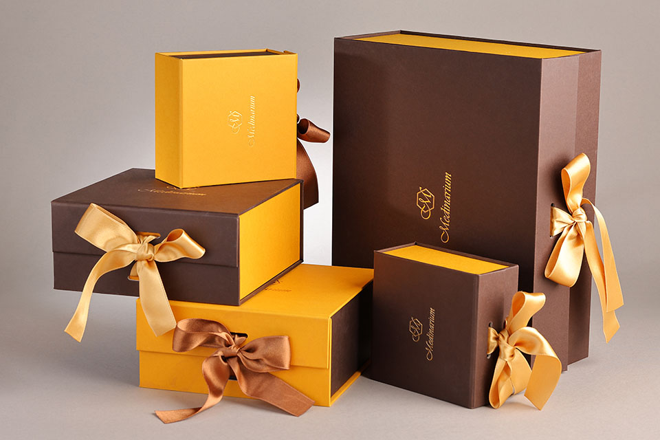 Andora luksuzna ambalaža za poklon